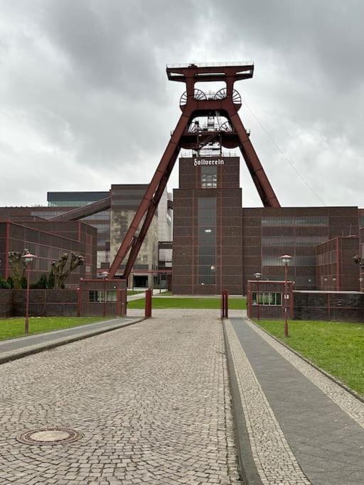 Nachbar Des Weltkulturerbes Zeche Zollverein! Ge1R Есен Екстериор снимка